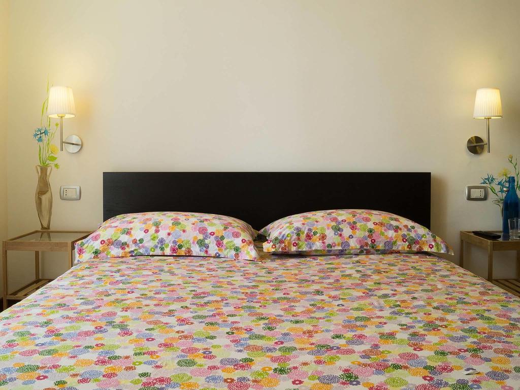 イ テッティ ナポリ Bed & Breakfast 部屋 写真